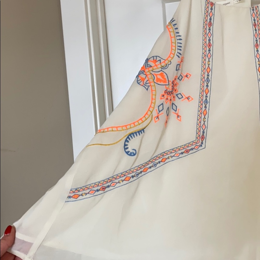 Top - Picture 2 of 5